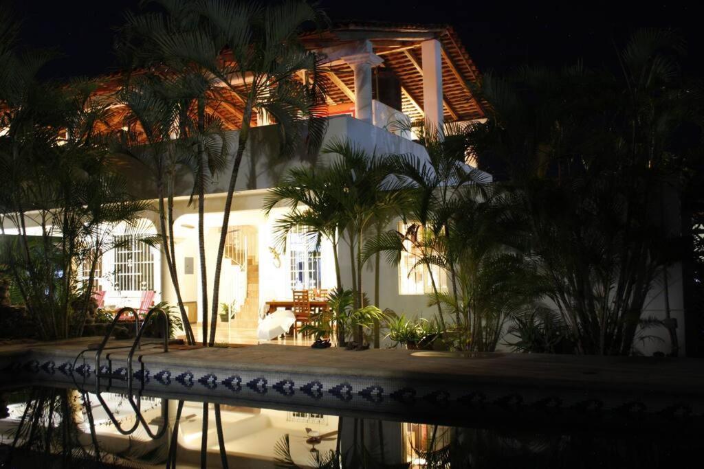 Lush Garden House Near Beaches With Private Pool. Puerto Escondido  Esterno foto